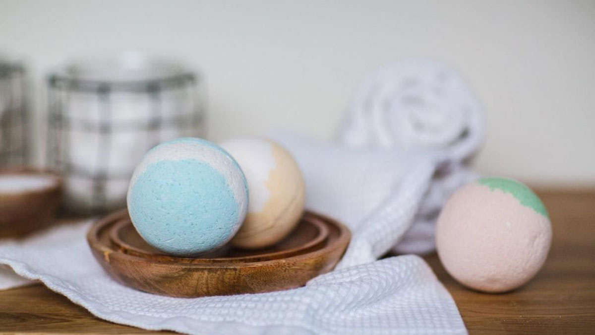 Total Guide to Bath Bombs: Everything You Need to Know